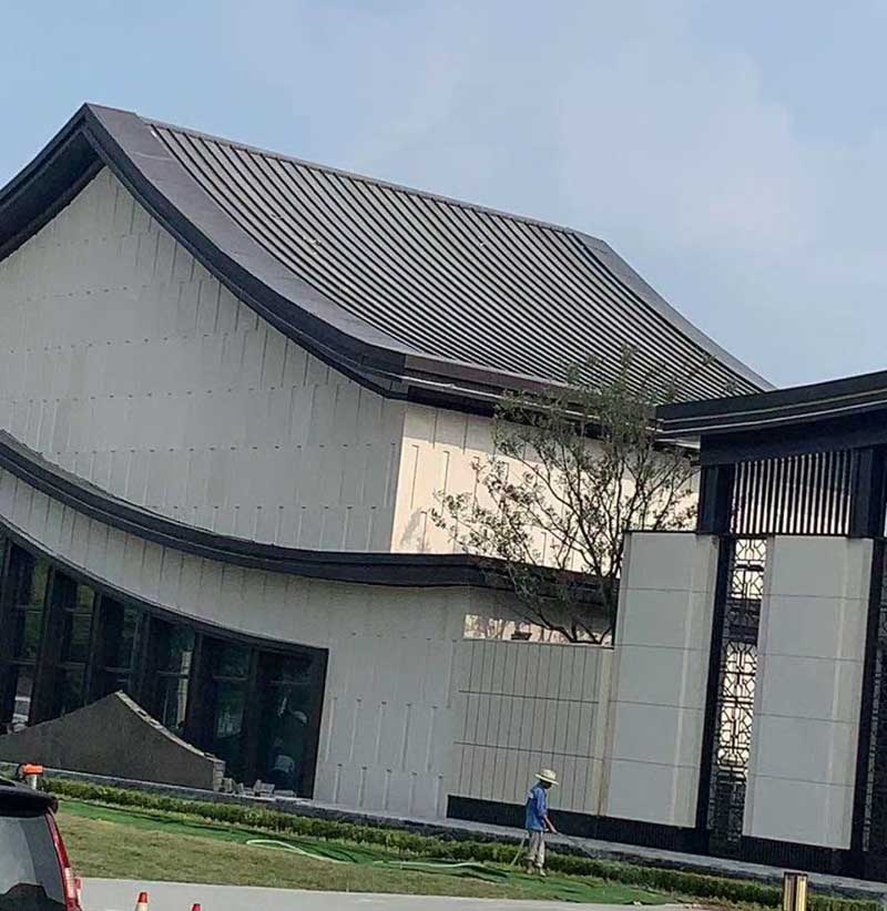 池州金属屋面板的常见类型有哪些？